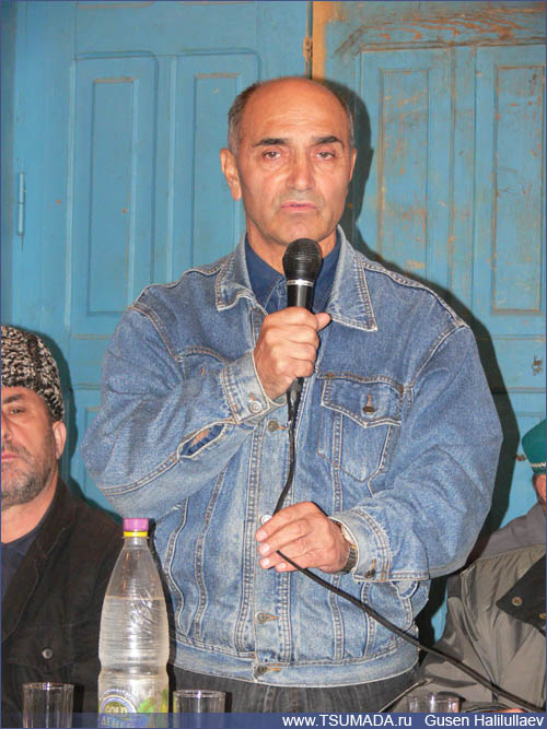 Доклад читает к.ф.м.н. Гусейнов Магомед 2009-10-10