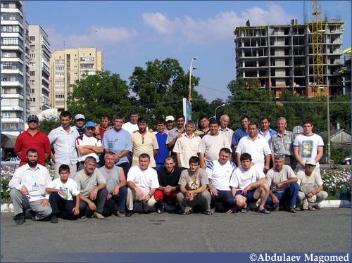 Группа поддержки из Дагестана. Чемпионат России 2005 г. в городе Краснодар по вольной борьбе.,  Группа поддержки из Дагестана. Чемпионат России 2005 г. в городе Краснодар по вольной борьбе.