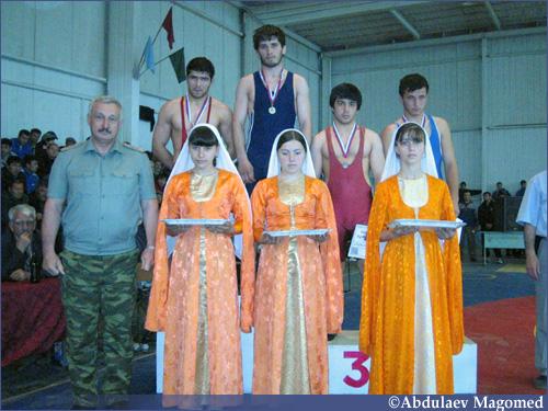 Награждение победителей 34 турнира  им. Кади Абакарова в Агвали.,  Награждение победителей 34 турнира  им. Кади Абакарова в Агвали.