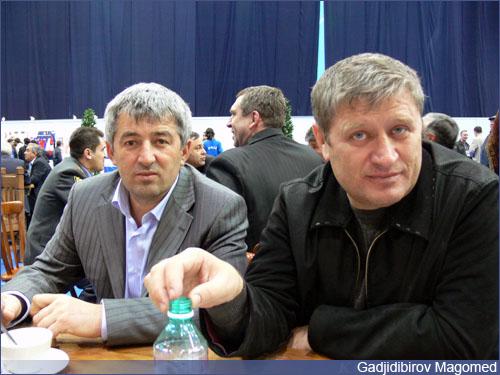 Активные болельщики нашей спортивной команды Абакар и Абдурахман Камилов,  Активные болельщики нашей спортивной команды Абакар и Абдурахман Камилов